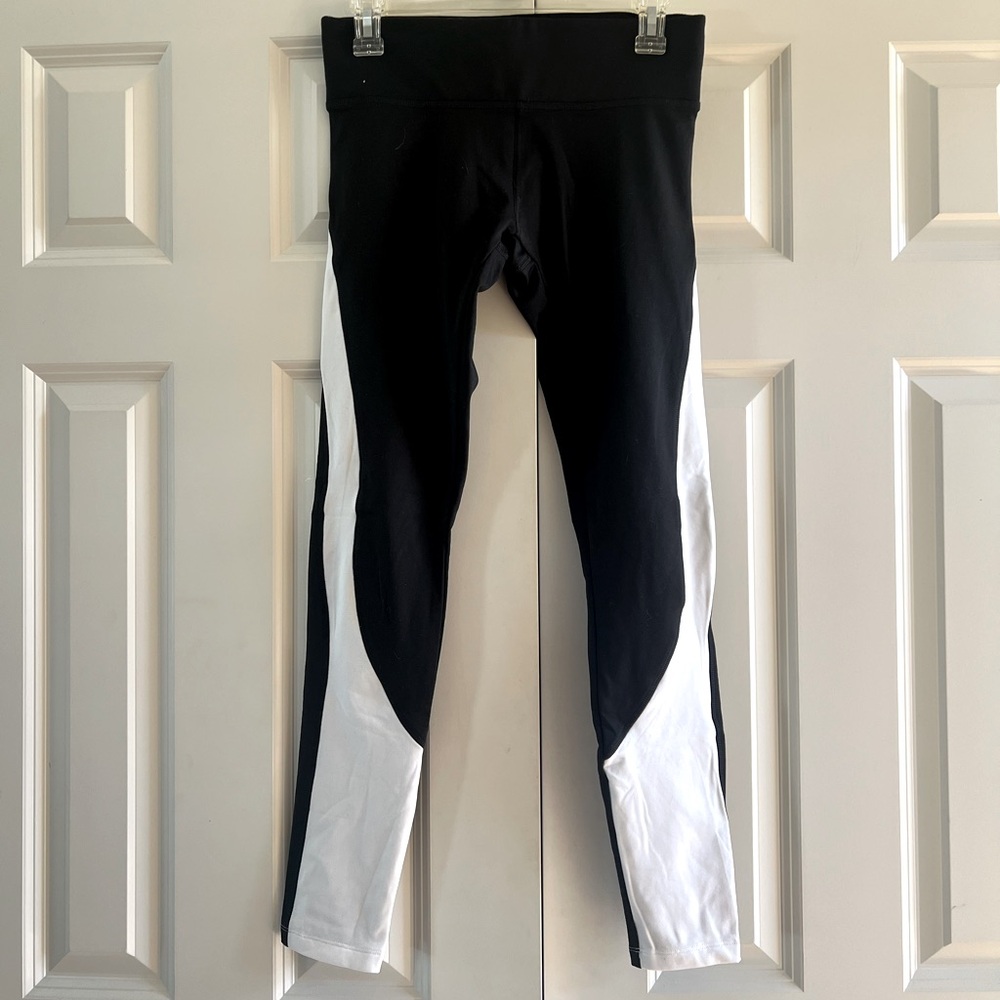 Victoria’s Secret PINK Women’s Black & White Cozy Leggings With Logo Size Small